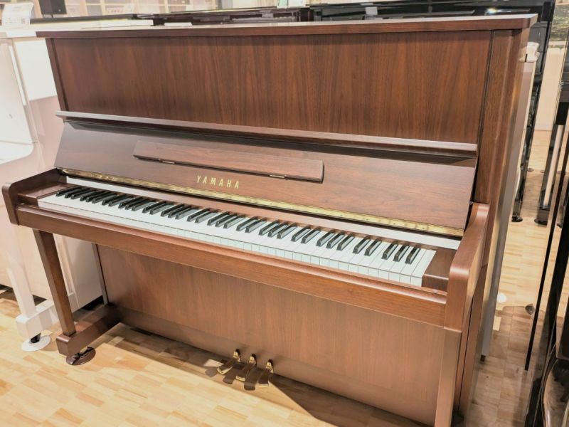 中古ピアノ YAMAHA（ヤマハ）U10Wn 人気のヤマハ木目調モデル | 中古ピアノ・新品ピアノ販売専門店 グランドギャラリーオンラインショップ