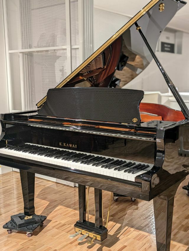 中古グランドピアノ KAWAI（カワイ）GX1LE コンパクトな限定モデル 