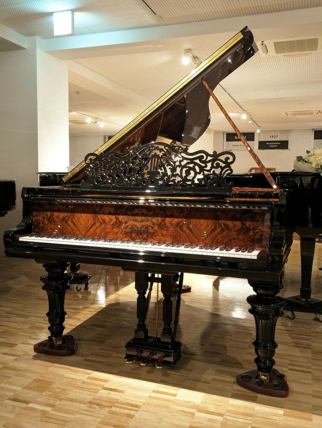 中古スタインウェイ (STEINWAY＆SONS）B211　本体