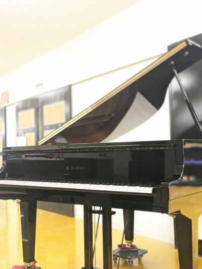 KAWAI（カワイ） GM1 中古ピアノ グランドピアノのタッチ、表現力はそのままベビーグランド