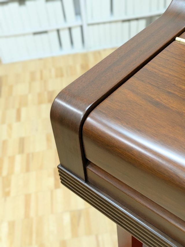 YAMAHA(ヤマハ) W3AWn 中古ピアノ ウォルナットの美しい木目