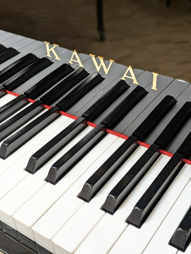 KAWAI(カワイ) K81_silent 中古ピアノ カワイ最高グレードのサイレント