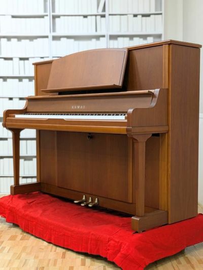 KAWAI(カワイ) Si16Rosina 中古ピアノ 小型・木目ピアノをお探しの方にお勧めな1台♪