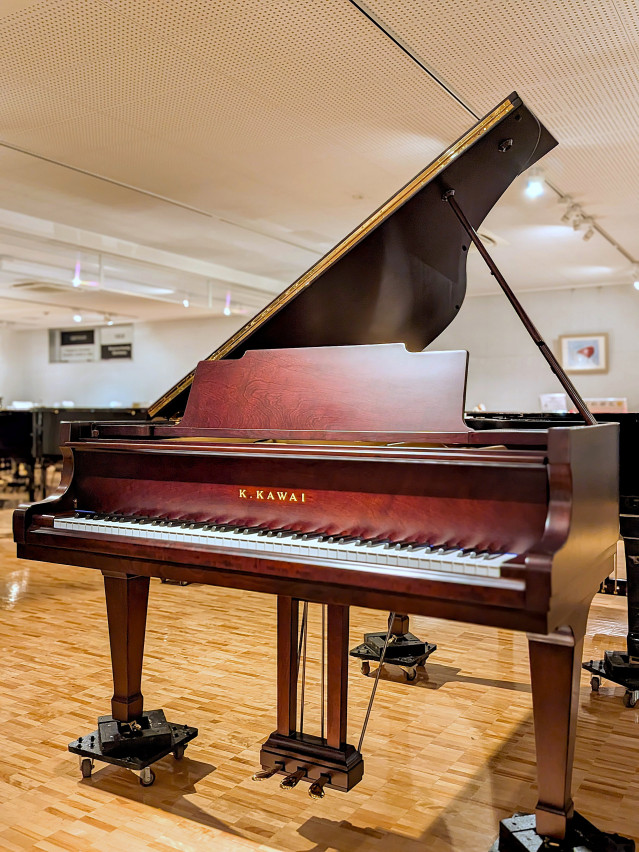 YAMAHA（ヤマハ） G5E 中古グランドピアノ ヤマハGシリーズのホワイト